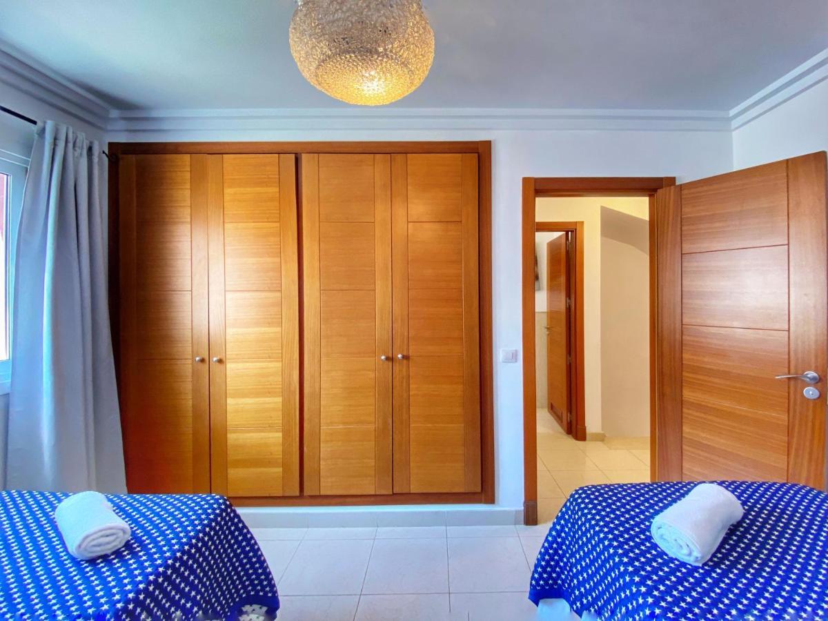 Vil·la Cristianos 4 Bed Townhouse *